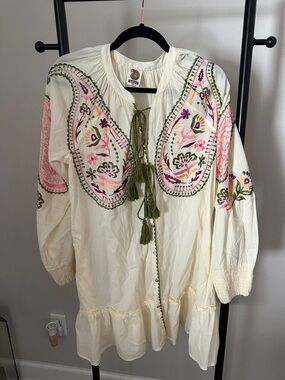 Sumitra Cream Embroidered Peasant Blouse with Green Tassel